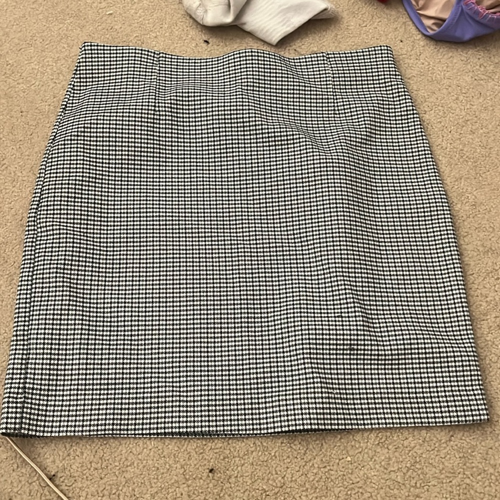 DYNAMITE BLUE AND BLACK SKIRT